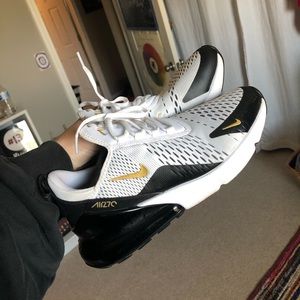 Nike Air Max 270